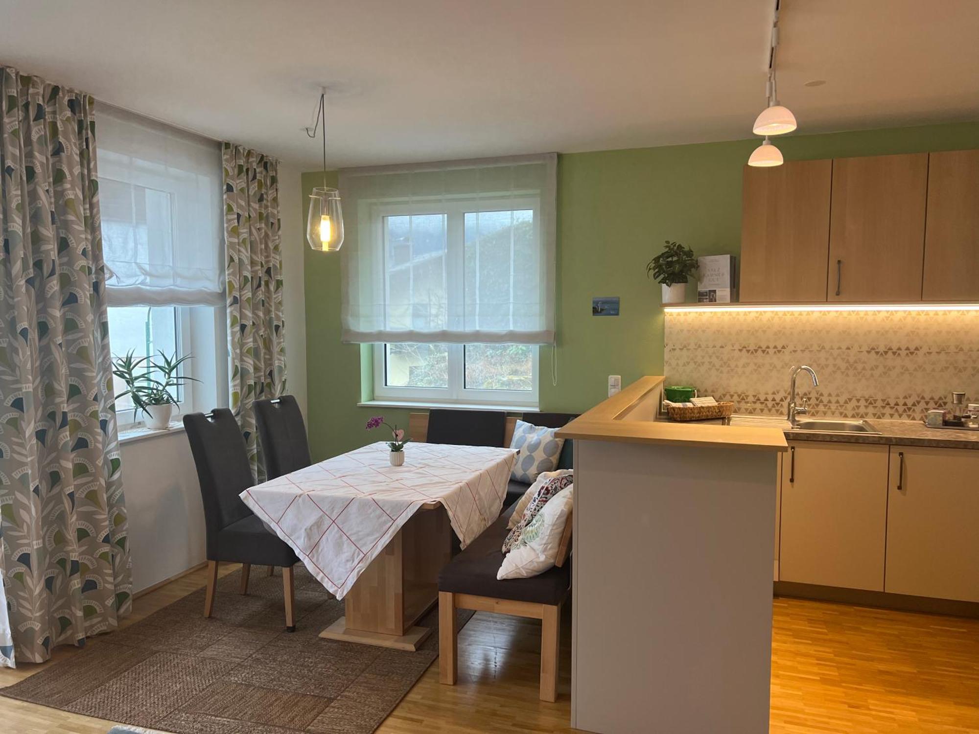 LOIDLs GUESTHOUSE Traunkirchen Eksteriør billede