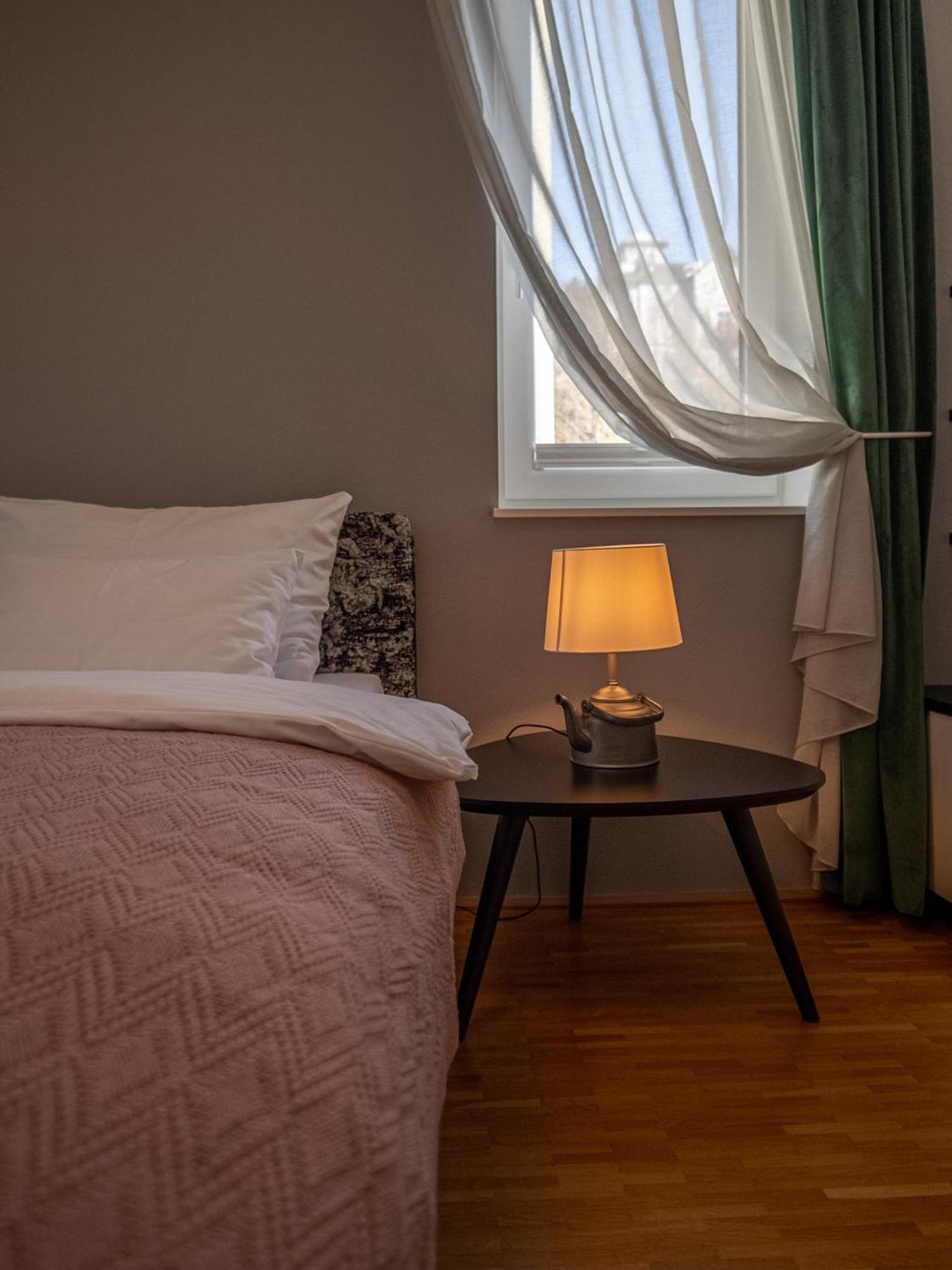 LOIDLs GUESTHOUSE Traunkirchen Eksteriør billede